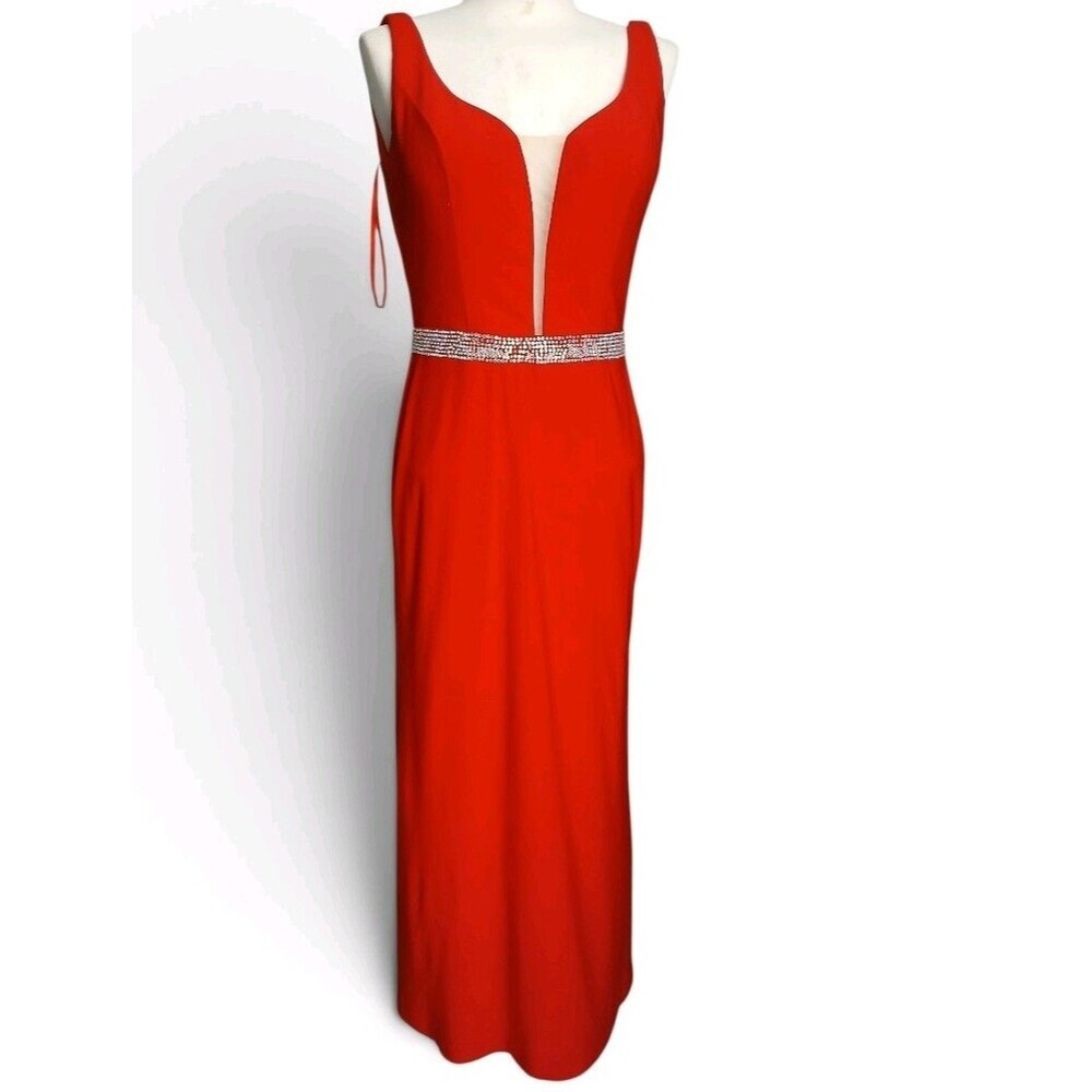 Nina Canacci Red Evening Gown Women's Size 8 Rhinestone Waist Deep V Formal Prom